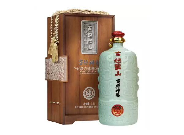 漳州回收古越龙山东方古越神酿二十年陈酿花雕酒木盒青瓷2.5L绍兴黄酒行情价格