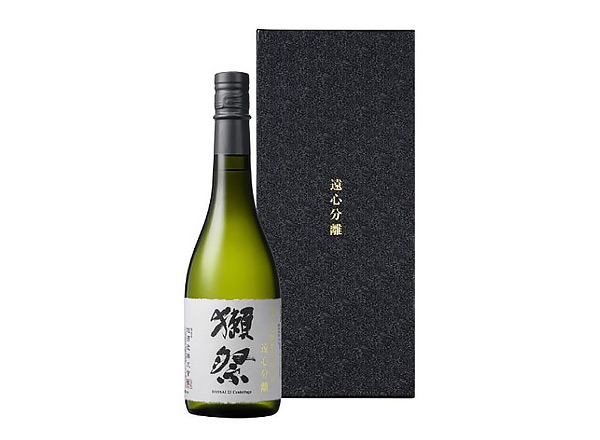 漳州回收獭祭远心分离二割三分清酒礼盒行情价格